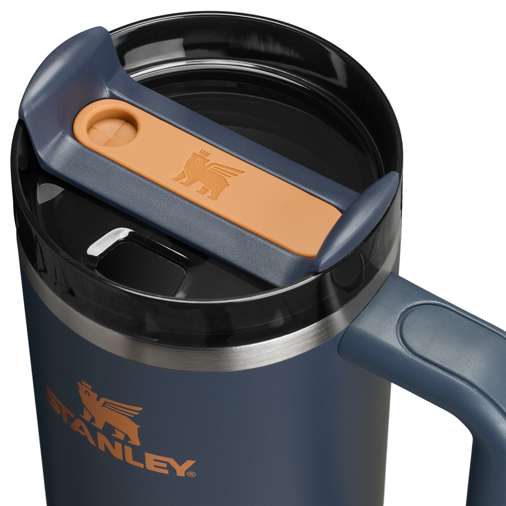 Insulated Travel The Quencher H2.0 Flowstate Tumbler D030T - Double-Wall Vacuum Insulated Travel Tumbler with Straw Detail